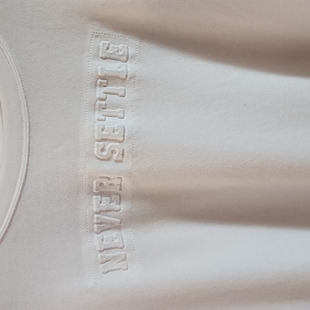 Fabletics Never Settle White Pullover Graphic Swe… - image 3